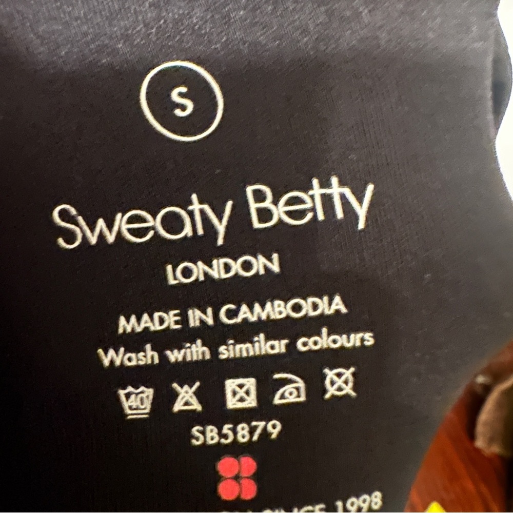 NWOT Sweaty Betty Grace Crew Neck Sweatshirt in Black small - Picture 9 of 10